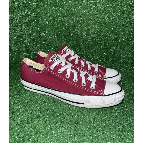 Converse Chuck Taylor All Star Men’s 8 Women’s 10 Burgundy Casual Shoes Sneakers - Picture 1 of 9